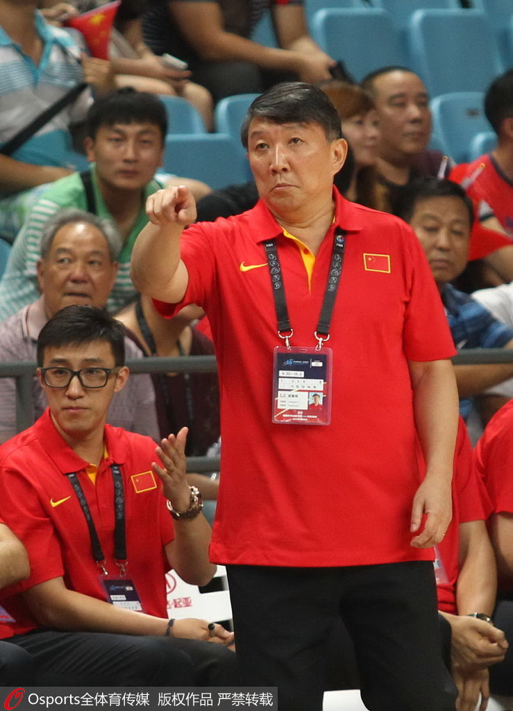 开元体最在线新网址-浙江稠州训练开放日，今夜回应争议引欢呼，足总杯在即，轮换策略成焦点(足总杯决赛时间2025)